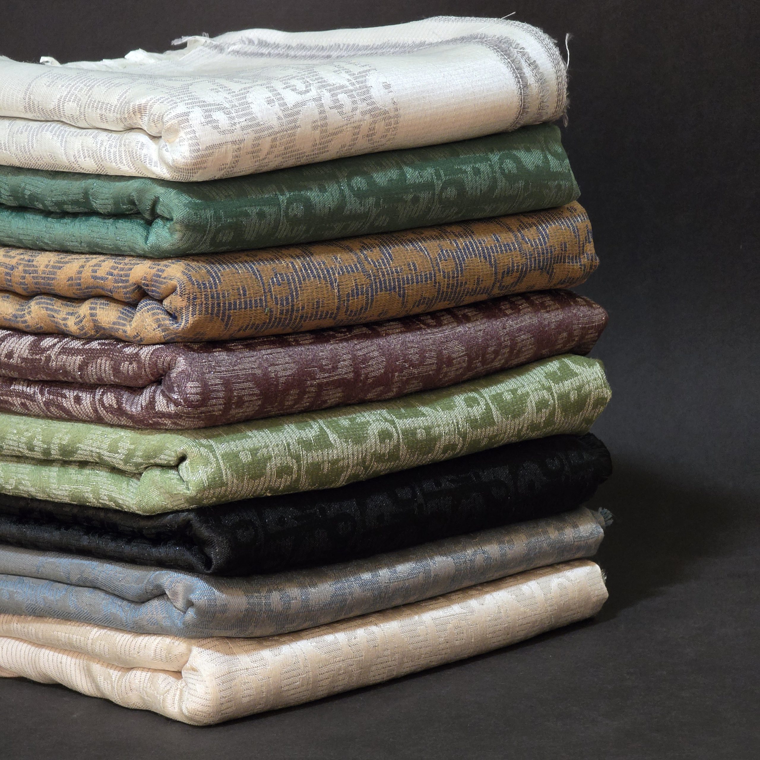 تصویر روسری ابریشم لمه 3 فاز طرح دیور (دو رو) 